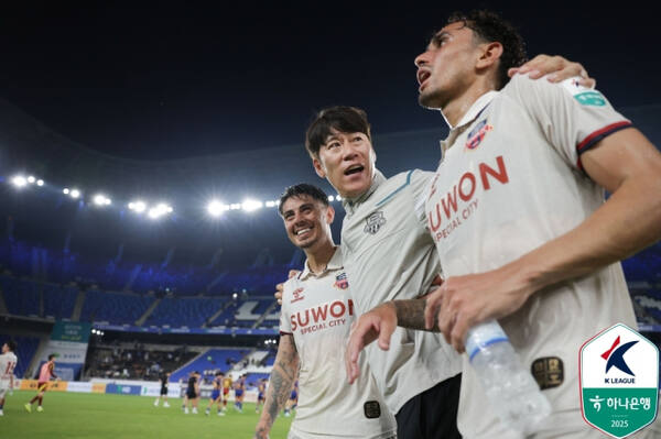 울산, 김판곤 감독 고별전 패배…수원FC 4연승 질주